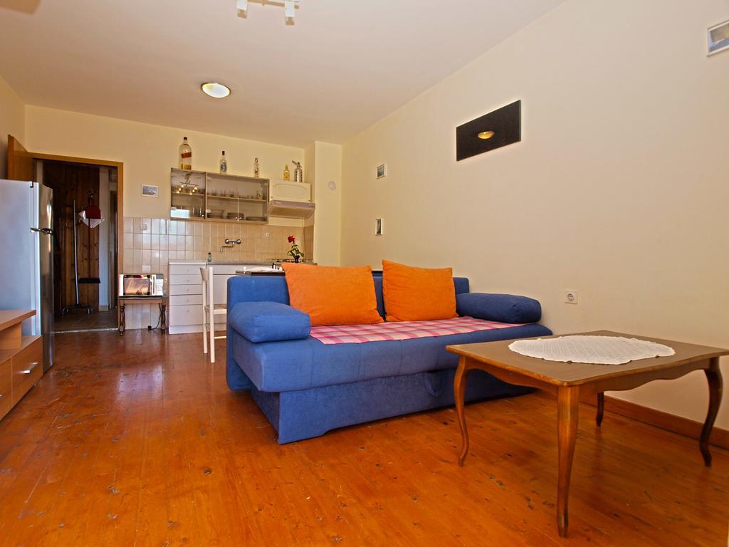Apartments Antica Pula Exterior photo