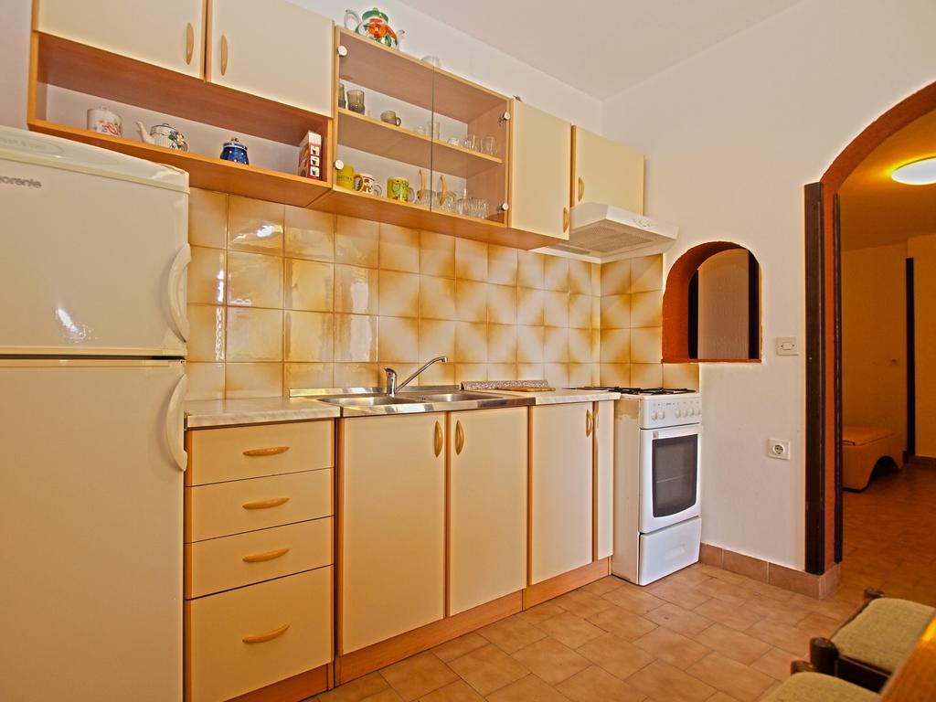 Apartments Antica Pula Exterior photo